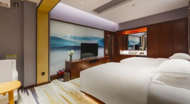 Люкс Grand HongHeYi Boutique Hotel