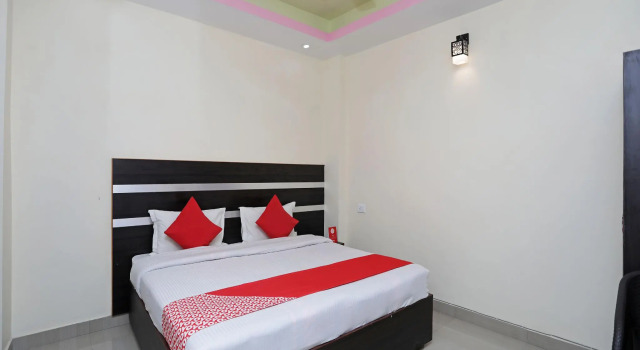 OYO 13796 Stay Inn, Rezervovat Hotel Rišikéš Uttarakhand