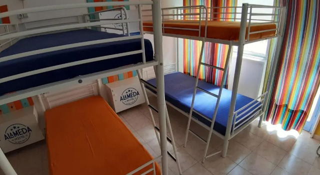 Кровать в общем номере Alameda Hostel