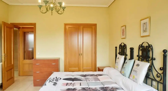 Beautiful Apartment in Front of the Beach, Book Apartment Vigo 