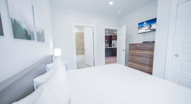 Clearwater Lofts Bldg 3 103, Забронировать Апартаменты/квартира Отели Кистон с парковкой, рядом с Эрджентин, Парковка