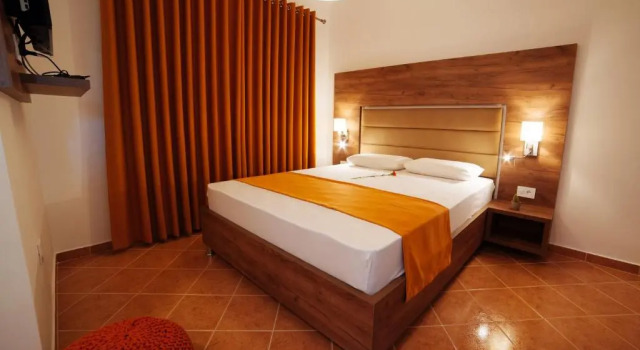 Двухместный номер Comfort с балконом и с видом на сад Guest House Pasha