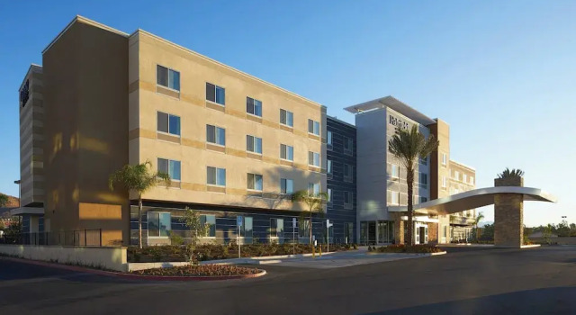 Fairfield Inn & Suites by Marriott Riverside Moreno Valley, Book Hotel Moreno Valley Californien