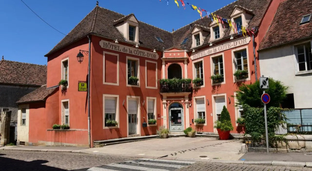 Hotel Relais De La Cote Dor, Забронировать Отель Семюр-ан-Осуа Côte-d'Or, рядом с Musée Municipal