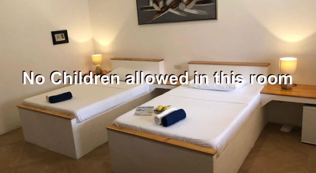 Luksusowy dwuosobowy pokój Parrot Resort Moalboal