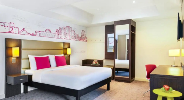 Двухместный семейный номер Classic ibis Styles Sharjah