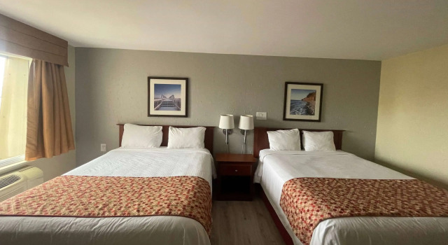 Super 8 by Wyndham Campbellton NB, Забронировать Отель Sugarloaf 