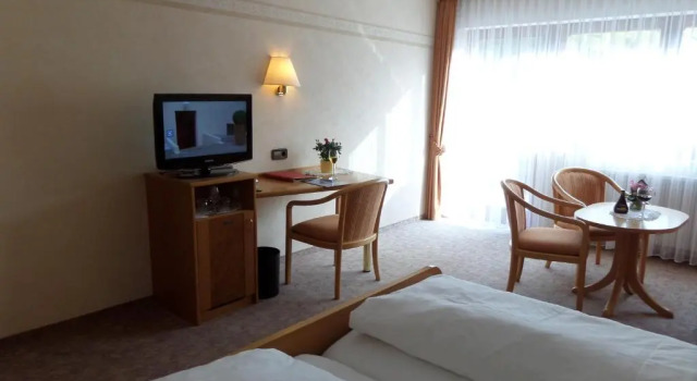 Полулюкс Hotel - Gasthof Blume
