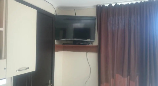Lali, Book Apartment Ureki Guria