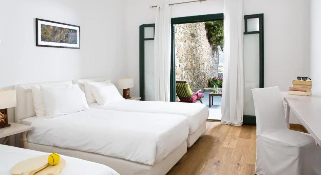 Трёхместный номер Superior с видом на море Tharroe of Mykonos Boutique Hotel