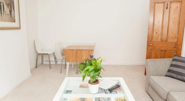 Lovely 1 Bed Self-Contained Flat in Greenwich, Забронировать Отель Отели Лондона 3 звезды, рядом с Церковь Святого Николая, 3*