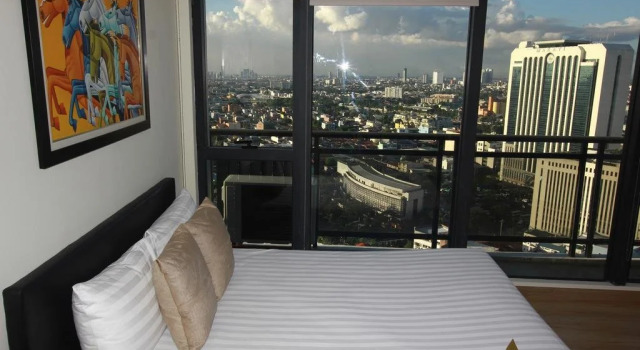 HI HOME At The Knightsbridge Residences