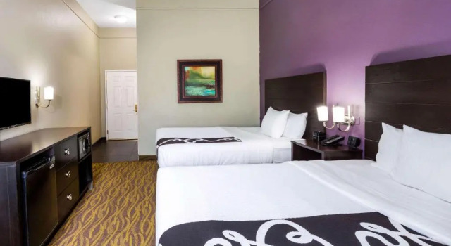 Семейный люкс Deluxe La Quinta by Wyndham Laredo Airport