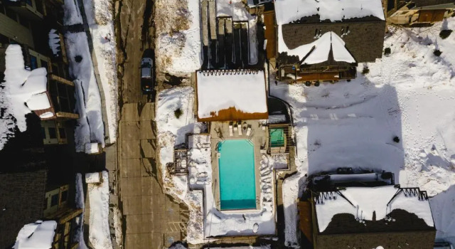 Апартаменты Red Pine Retreat at Canyons Village