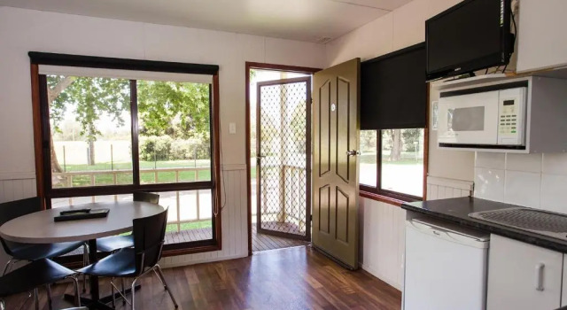 Номер Standard NRMA Bairnsdale Riverside Holiday Park