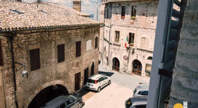 Appartamenti Sole alle Torri, Buchen Sie Hotel Business-Hotels in Assisi, 4* 5*