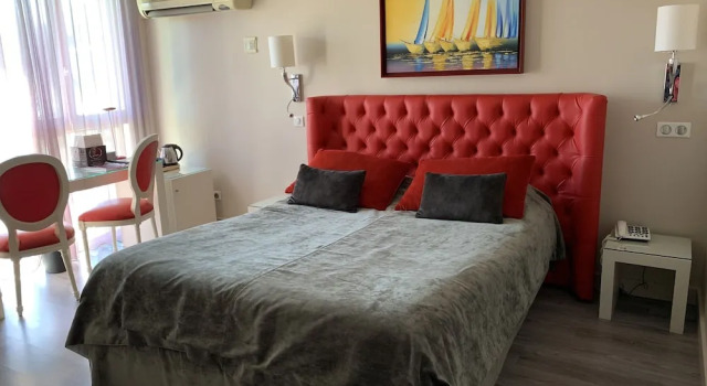 Номер Classic Les Criquets Hôtel & Spa