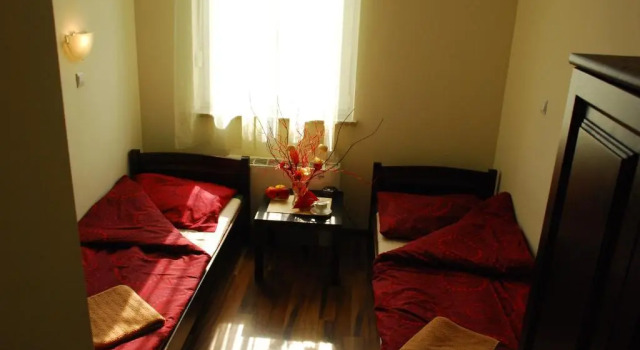 Двухместный номер Standard Royal Hostel