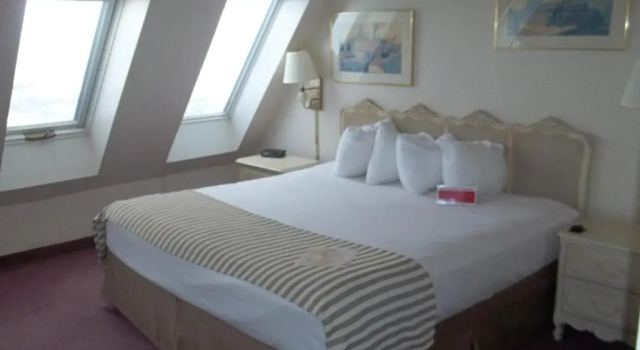 Номер Standard The Hotel Ojibway, Trademark Collection by Wyndham