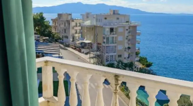 Двухместный номер Standard с балконом и с видом на море Hotel Iliria