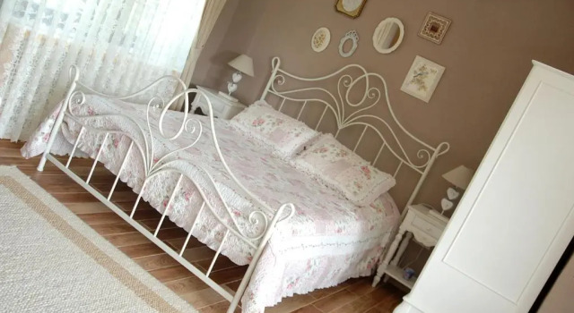 Dvoulůžkový s manželskou postelí Apartmá Beyaz Ev Agva