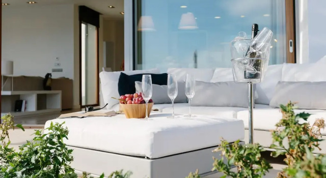 Sea Front Luxurious Villa
