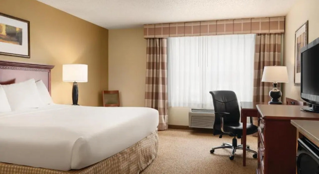 Номер Standard Country Inn & Suites by Radisson, Mankato Hotel and Conference Center, MN