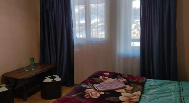 Spardishi tower, Prenota Hotel Hotel a Samegrelo Zemo-Svaneti con parcheggio, Parcheggio