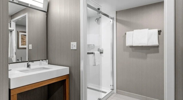 Двухместный номер Standard Courtyard Columbus Easton