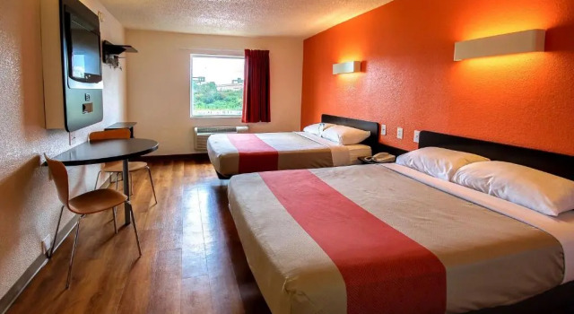 Четырёхместный номер Standard Motel 6 King Of Prussia PA