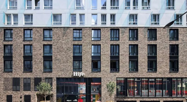 Hife Paris Issy