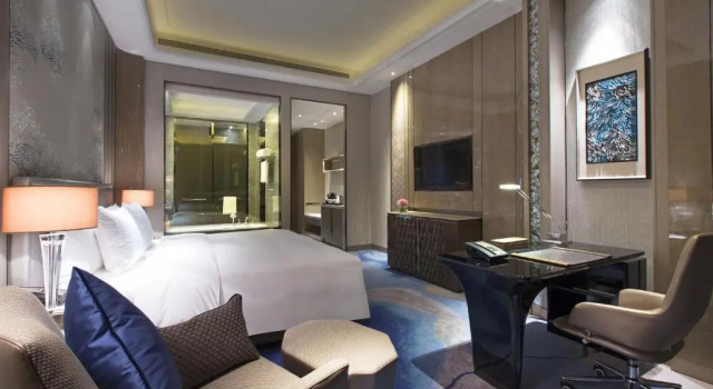 Двухместный номер Executive с видом на море Pullman Yantai Center