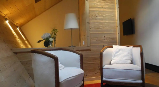 LOurs, Book Hotel Hotels in Bischwiller with Parking, Parking