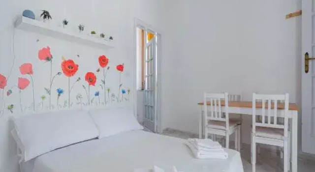 Апартаменты Superior Casa Bianca il Tuo Bnb, Big Terrace Downtown, 15Min Airport & Sea