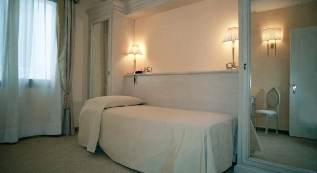 Acca Hotel, Забронировать Отель Отели Венеции с завтраком, рядом с Старые Прокурации, Завтраки