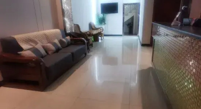 Mianyang Pearl Hotel, Rezerwuj Hotel Hotele w Mianyang z parkingiem, Parking