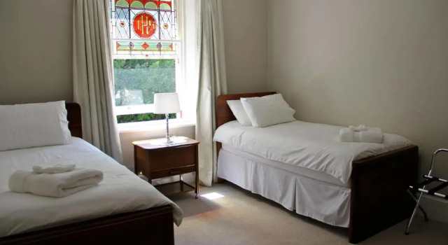 Апартаменты с видом на море Old Bishops Quarters