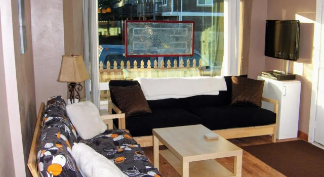 Historic 1920s Cabin, Rezerwuj Hotel Long Beach Waszyngton
