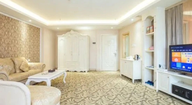 Двухместный люкс Business c 1 комнатой Yuegang Hotel