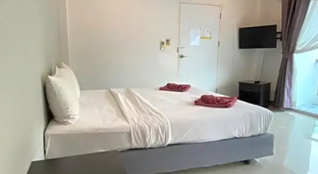 Двухместный номер Economy Karon Sea Side