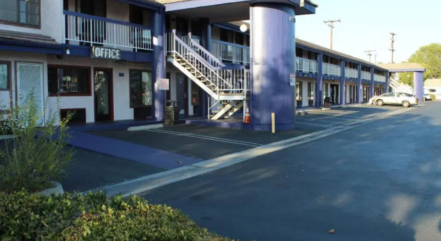 Travelodge by Wyndham Buena Park