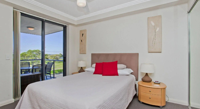 Aqualine Apartments On The Broadwater, Забронировать Апартаменты/квартира Саутпорт Голд-Кост, рядом с Endeavour College of Natural Health Gold Coast