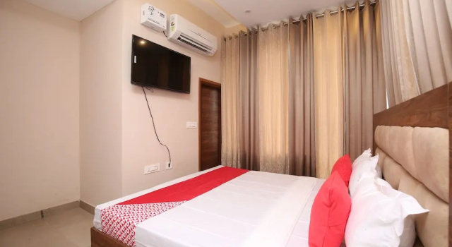 Одноместный номер Standard Hotel O Platina