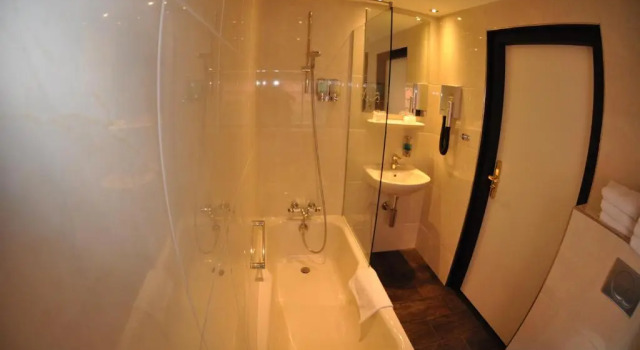 Номер Standard Hotel Le Beau Rivage