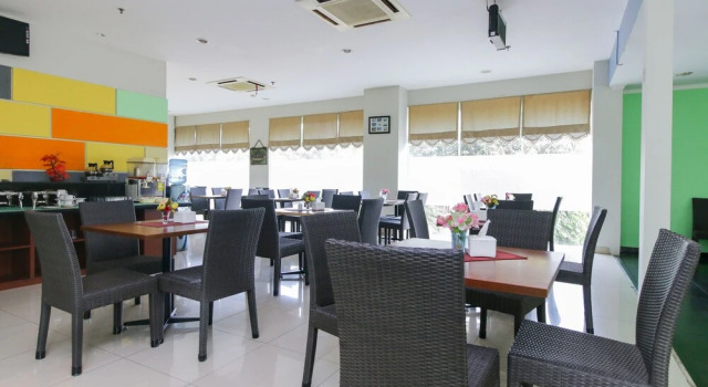 Airy Jatinegara Kebon Nanas 70 Jakarta, Book Hotel Jakarta Jakarta Province