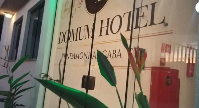 Domum Hotel