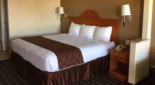 Motel 6 Tyler, TX