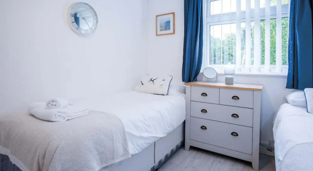 Bayview 58 - 2 Bedroom Chalet - Bayview Oxwich, Забронировать Шале Суонси Полуостров Гоуэр, рядом с Замок Пенрайс