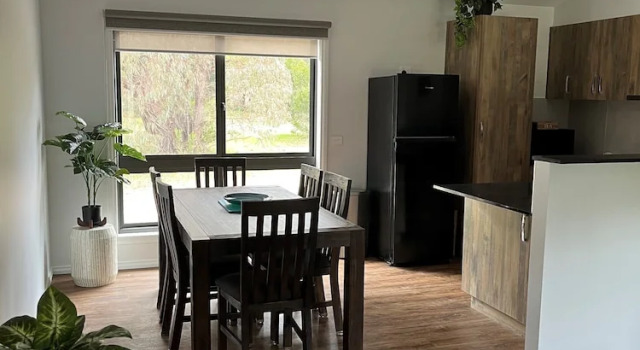 Семейная вилла Mountain View Motor Inn & Holiday Lodges