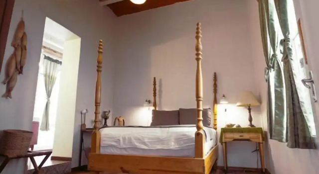 Полулюкс El Patio 77 B&B